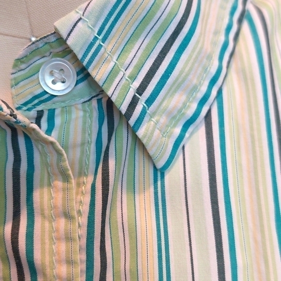 𝅺gap striped button down shirt - Picture 4 of 5